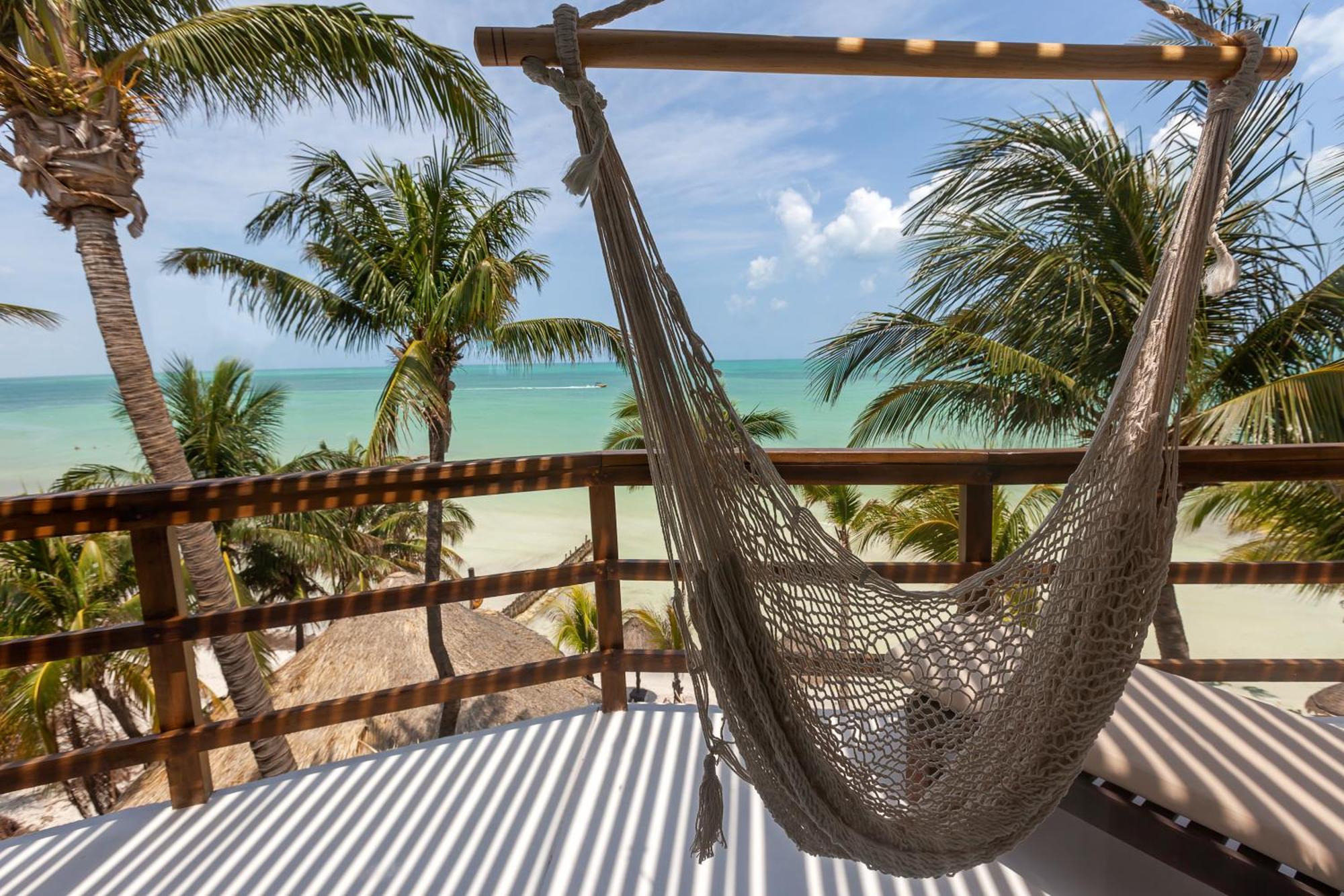 Beachfront Hotel La Palapa - Adults Only Остров Холбокс Экстерьер фото